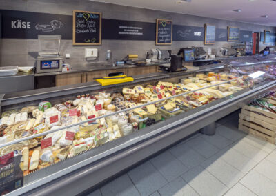Greding-Frischetheke Käse